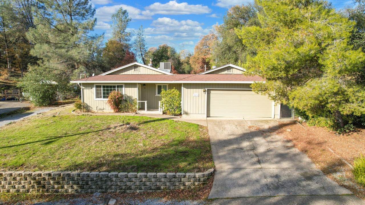 2438 Ostling Avenue - Photo 1