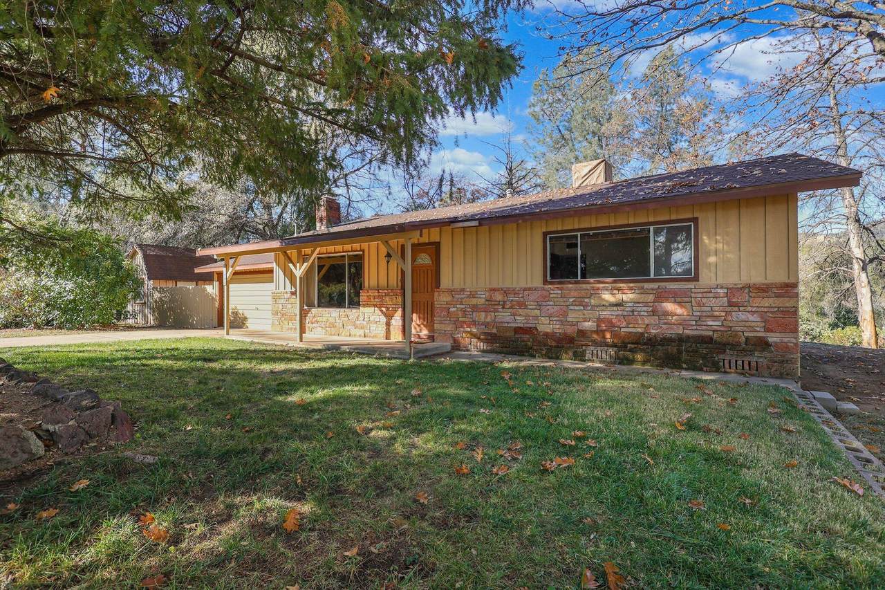 15090 Rock Creek Road - Photo 1