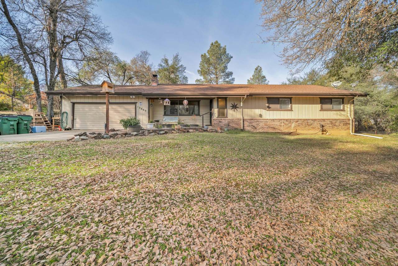 12660 Lake Boulevard - Photo 1