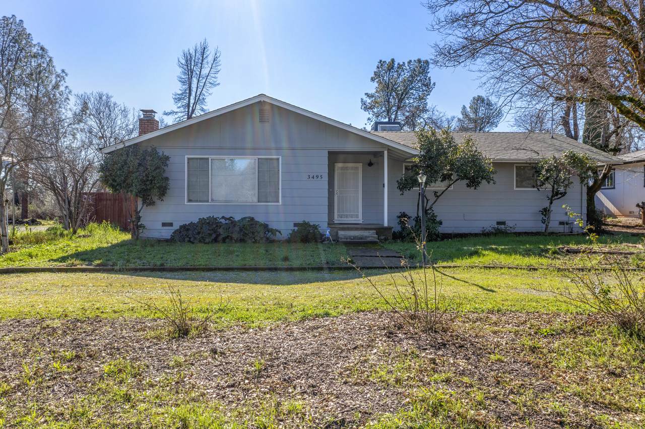 3495 Glenwood Drive - Photo 1