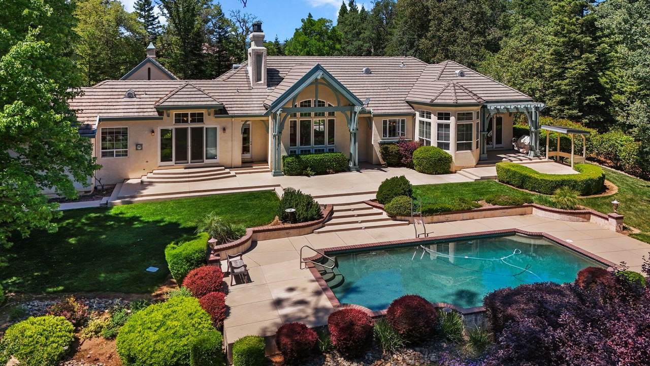 13365 Tierra Heights Road - Photo 1