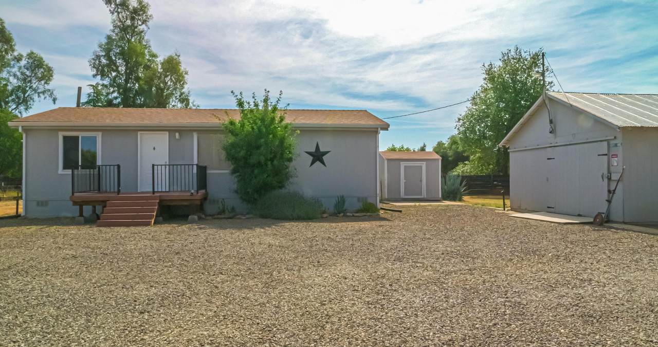 5521 Mary Gold Lane - Photo 1