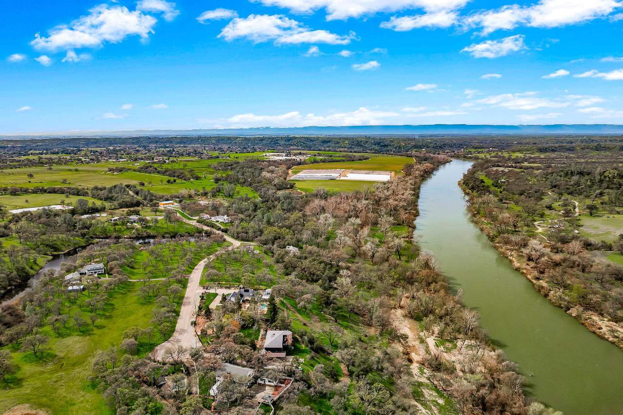 16475 River Heights Drive - Photo 1