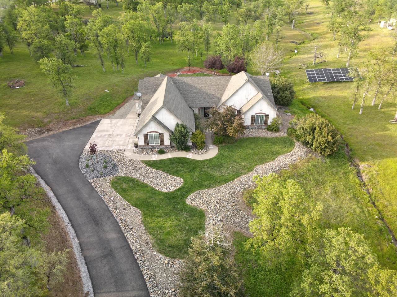 20700 Bernard Way - Photo 1