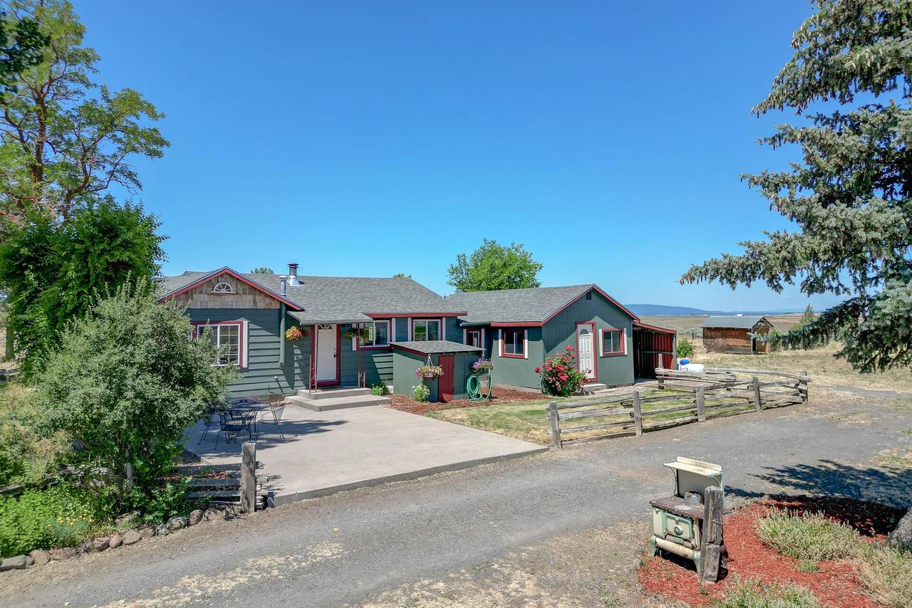 666-625 Highway 299E - Photo 1