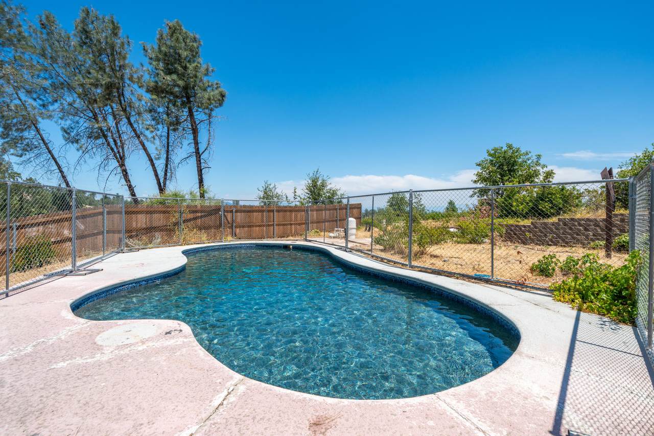 10123 Victoria Drive - Photo 1