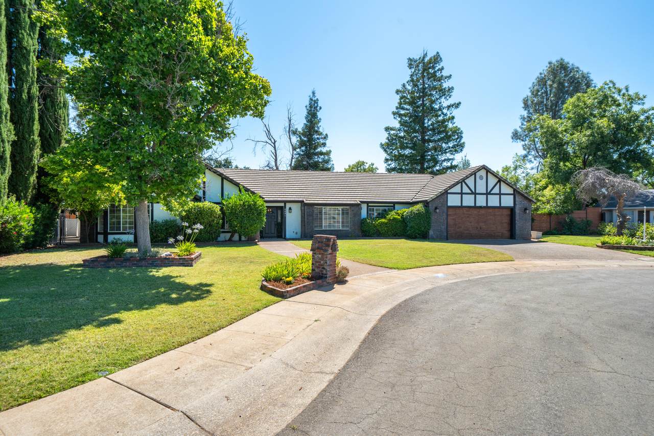 4891 Alta Saga Drive - Photo 1