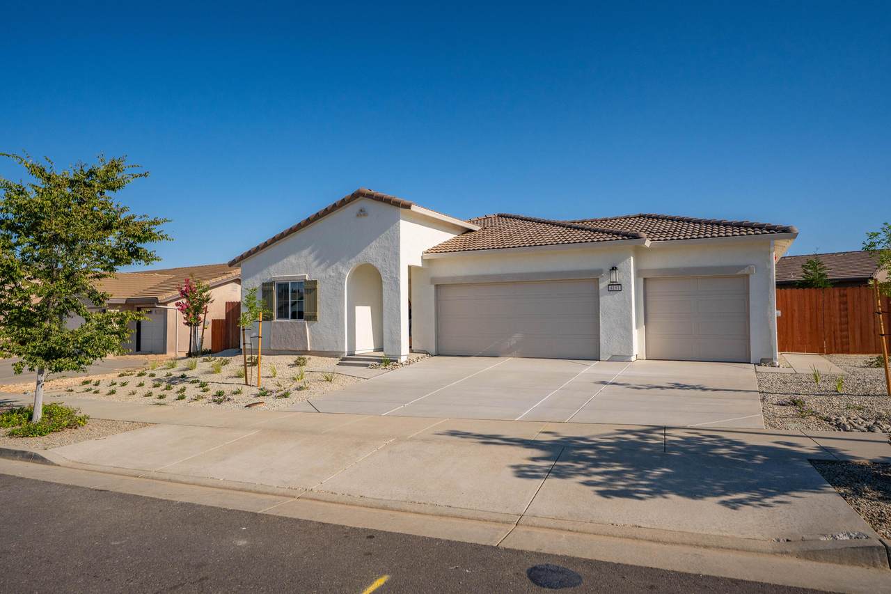 4181 Haleakala Avenue - Photo 1