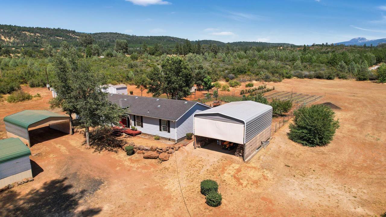 32223 Battleview Drive - Photo 1