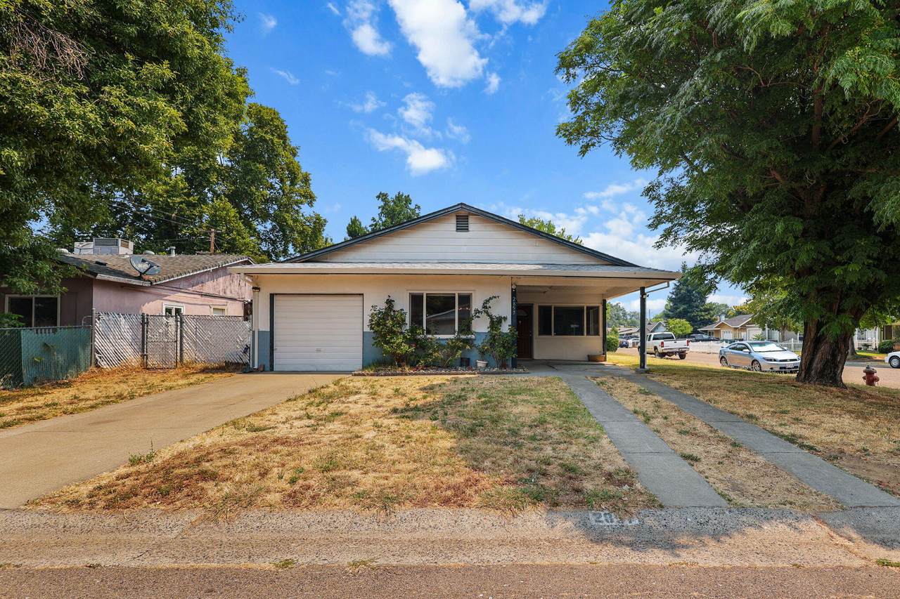 2857 Pinto Lane - Photo 1