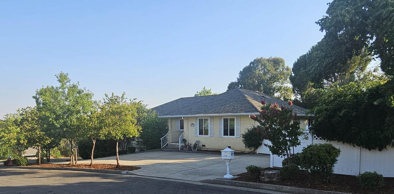 6572 Jonella Way - Photo 1