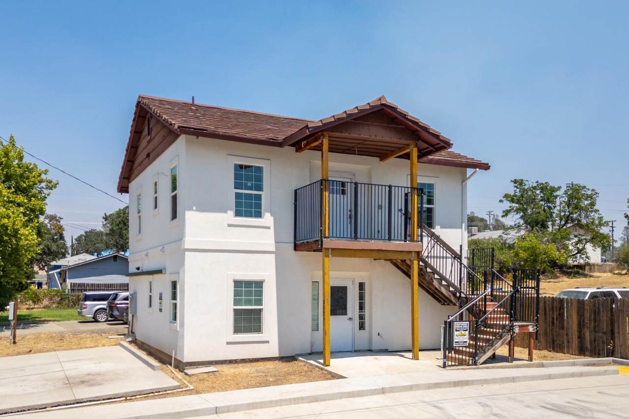 2573 Bunker Street - Photo 1