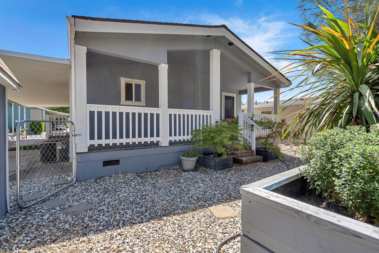 3304 Shasta Dam Boulevard - Photo 1