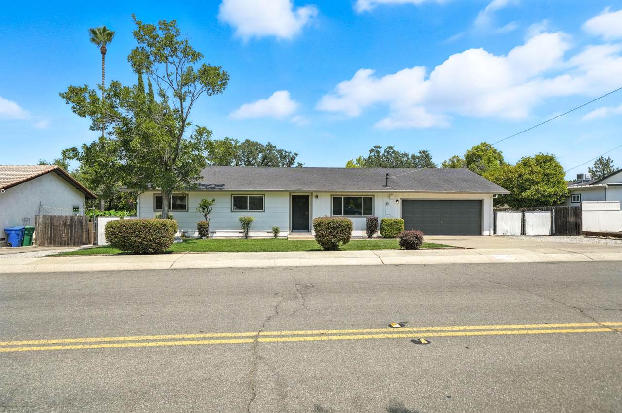 2440 Howard Drive - Photo 1