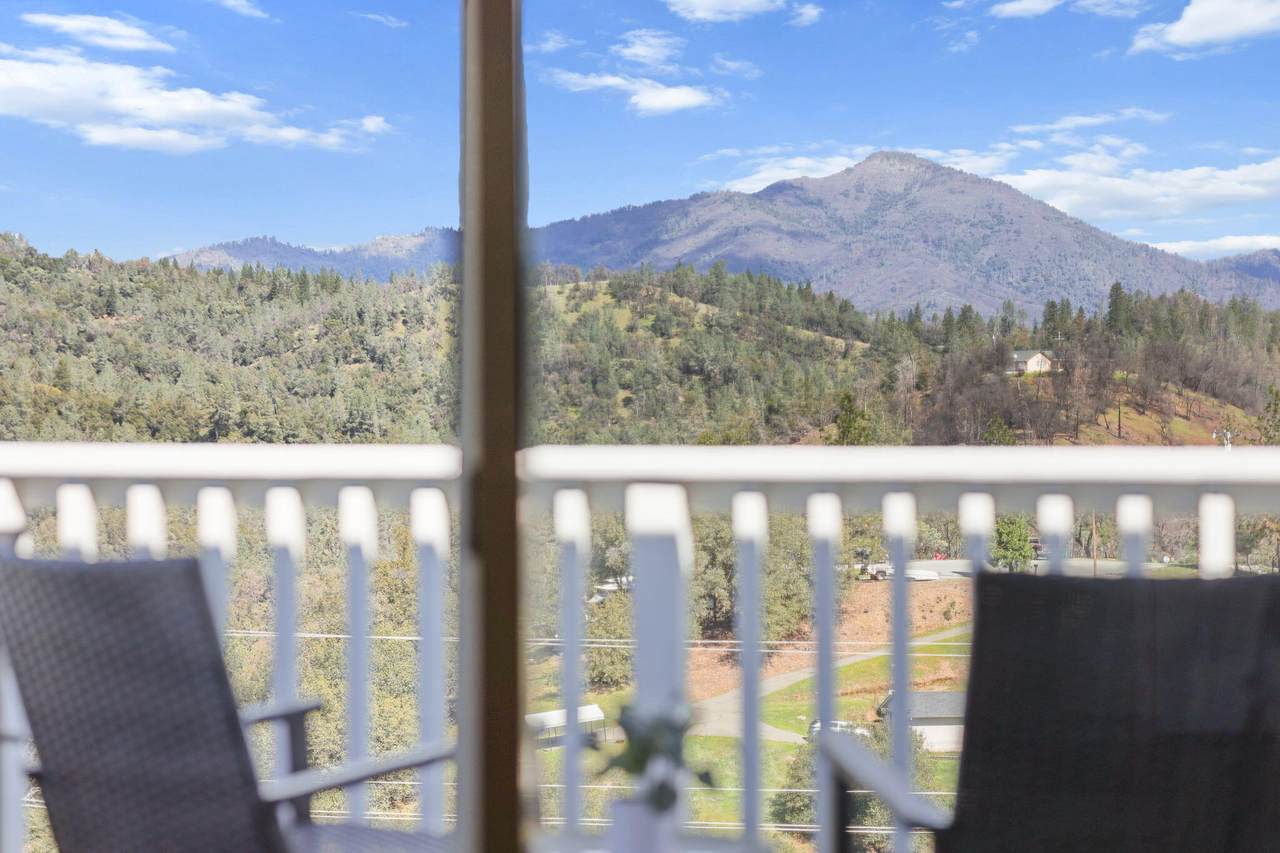 22065 Loop Drive - Photo 1