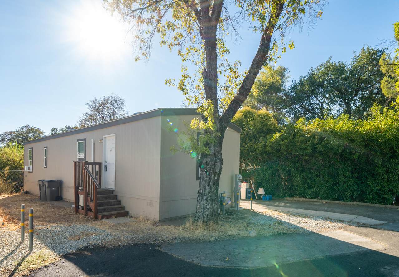 12125 Lake Boulevard - Photo 1