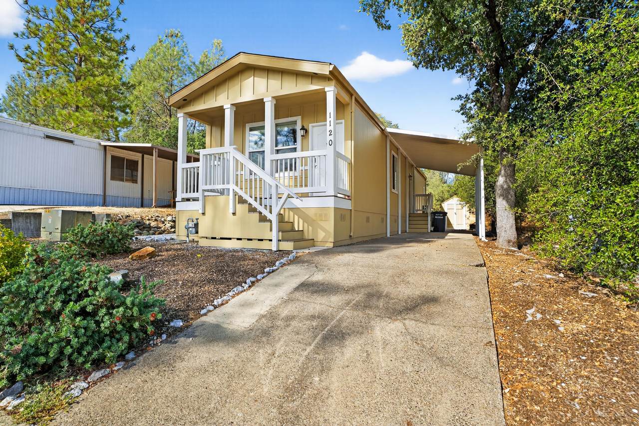 1120 Shawnee Trail - Photo 1