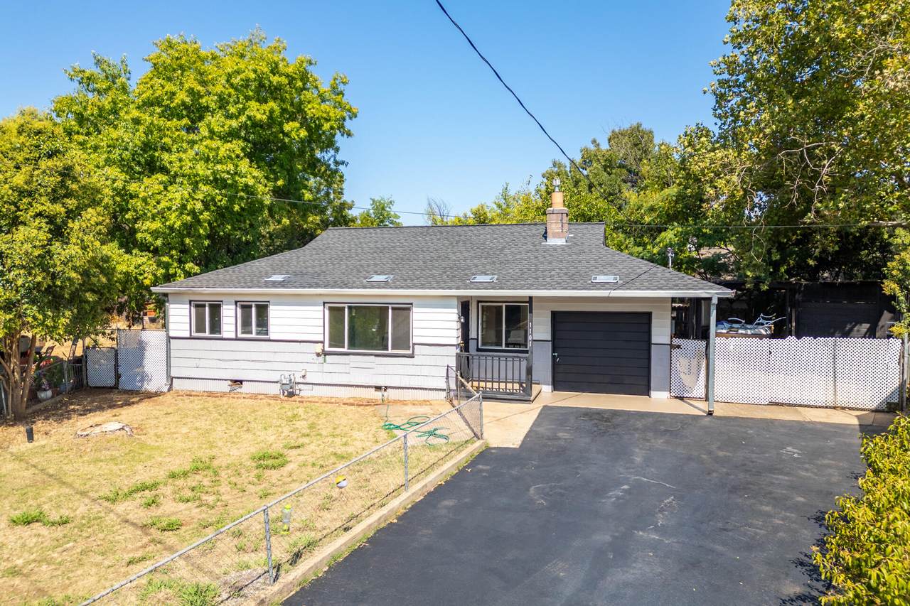 1101 5th Street - Photo 1