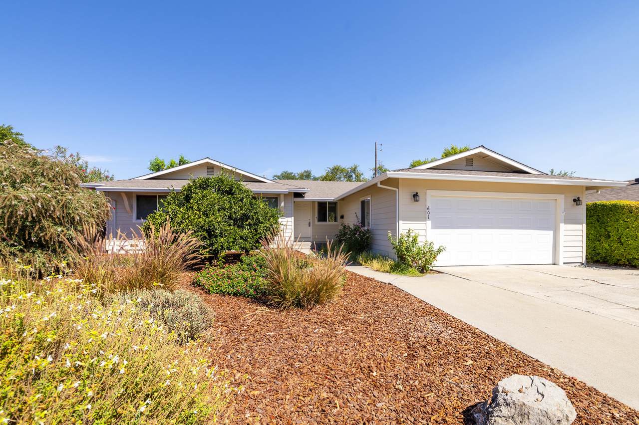 601 Green Street - Photo 1