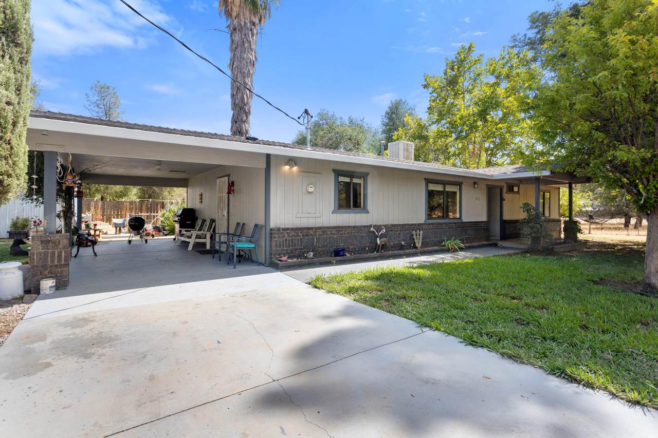 3159 Shane Lane - Photo 1