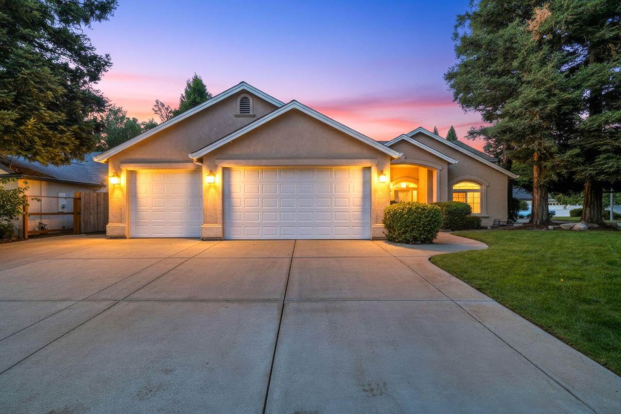 4810 Rising River Court - Photo 1