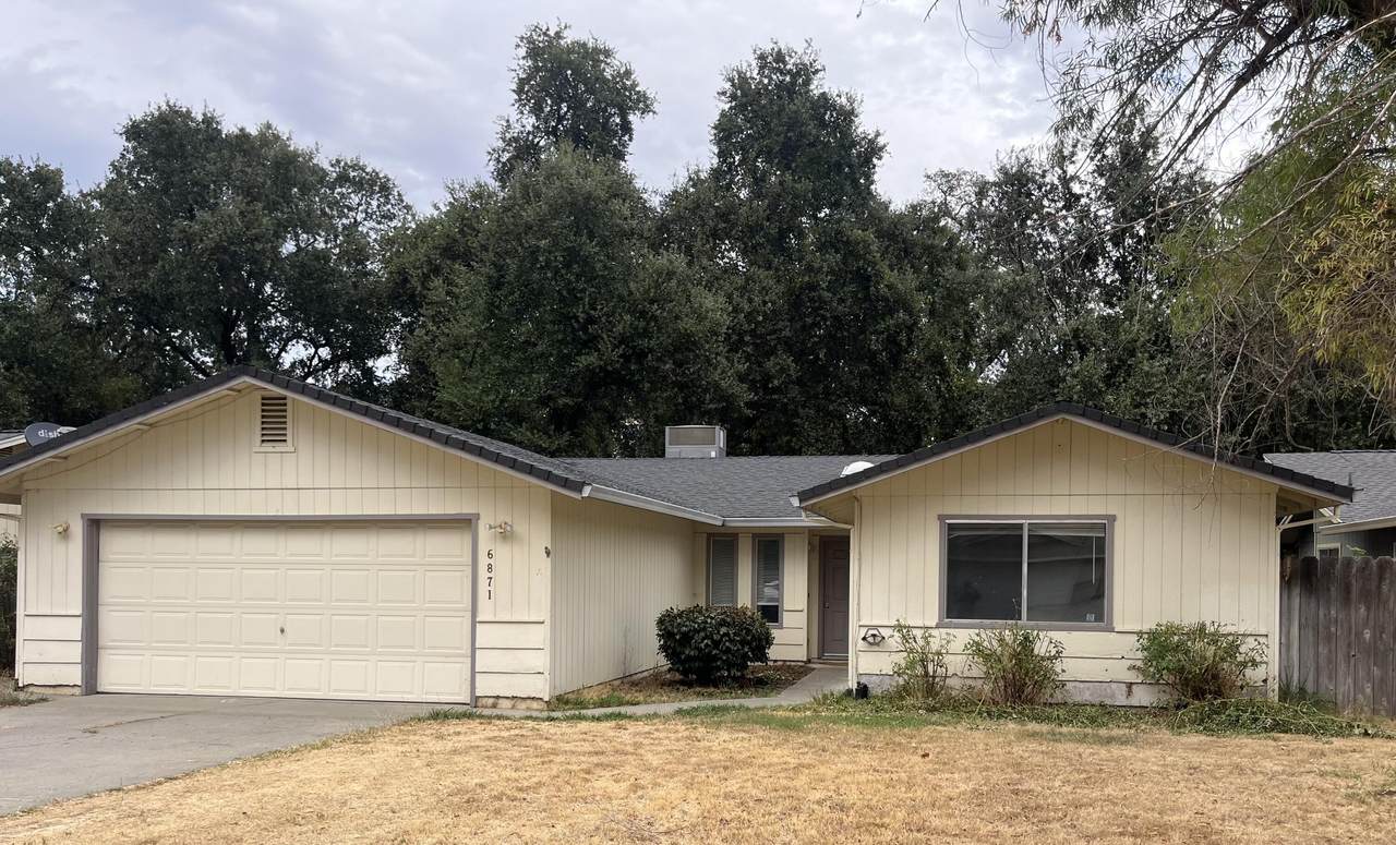 6871 Hemlock Street - Photo 1