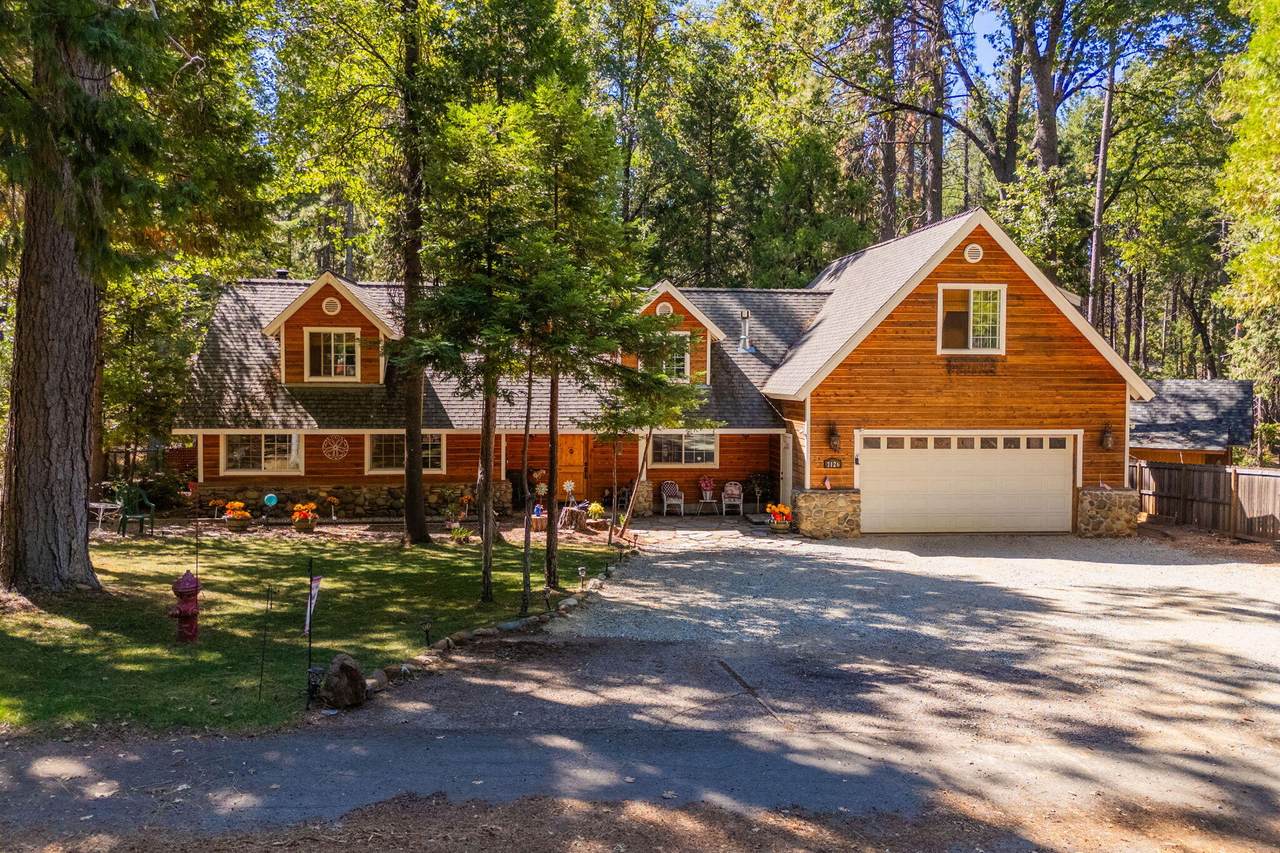 7126 Dogwood Drive - Photo 1