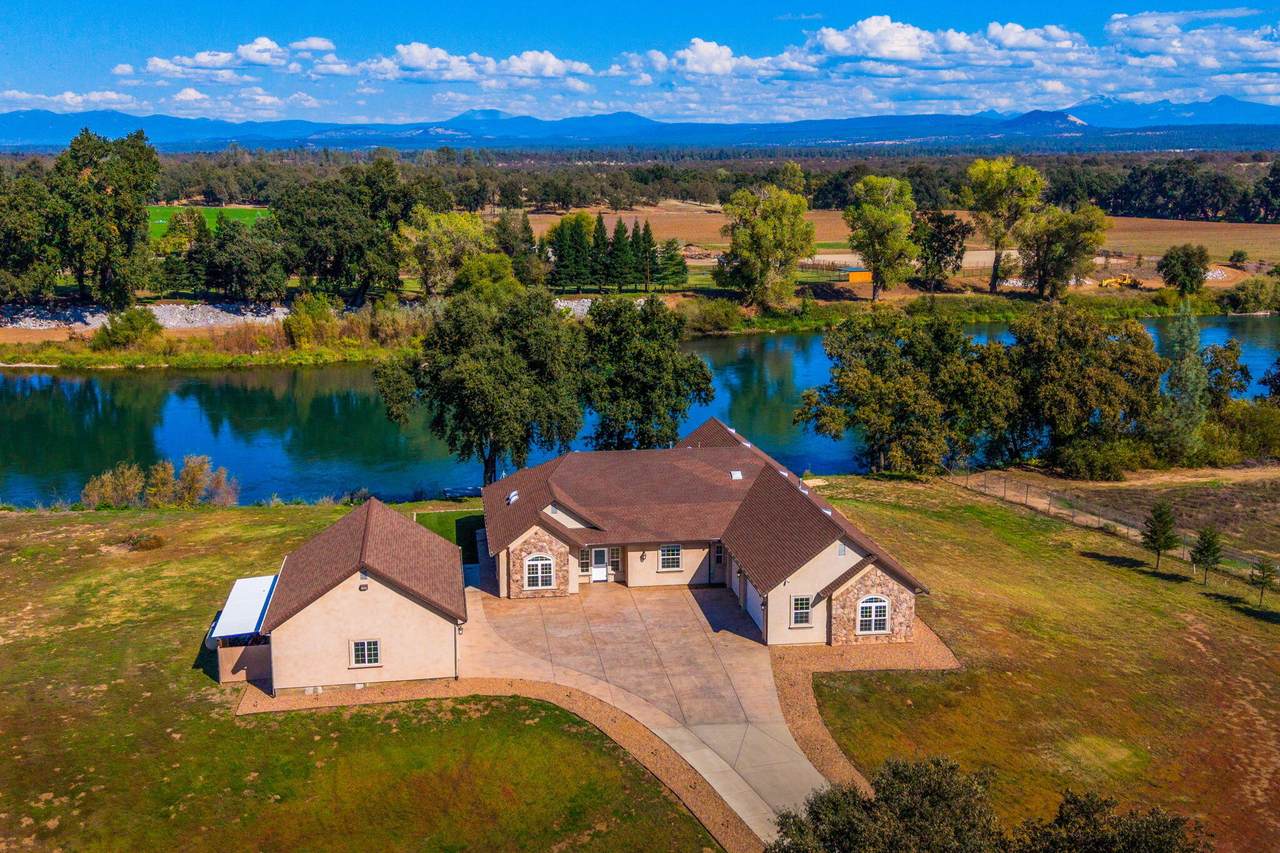 22894 Blue Jay Lane - Photo 1