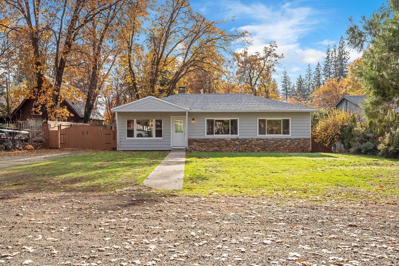 21642 S. Cottonwood Street - Photo 1