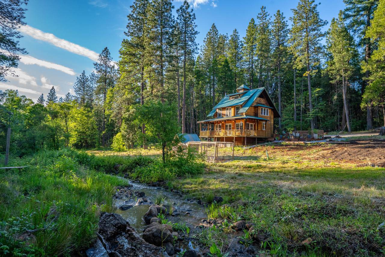 7704 Eastmoore Road - Photo 1