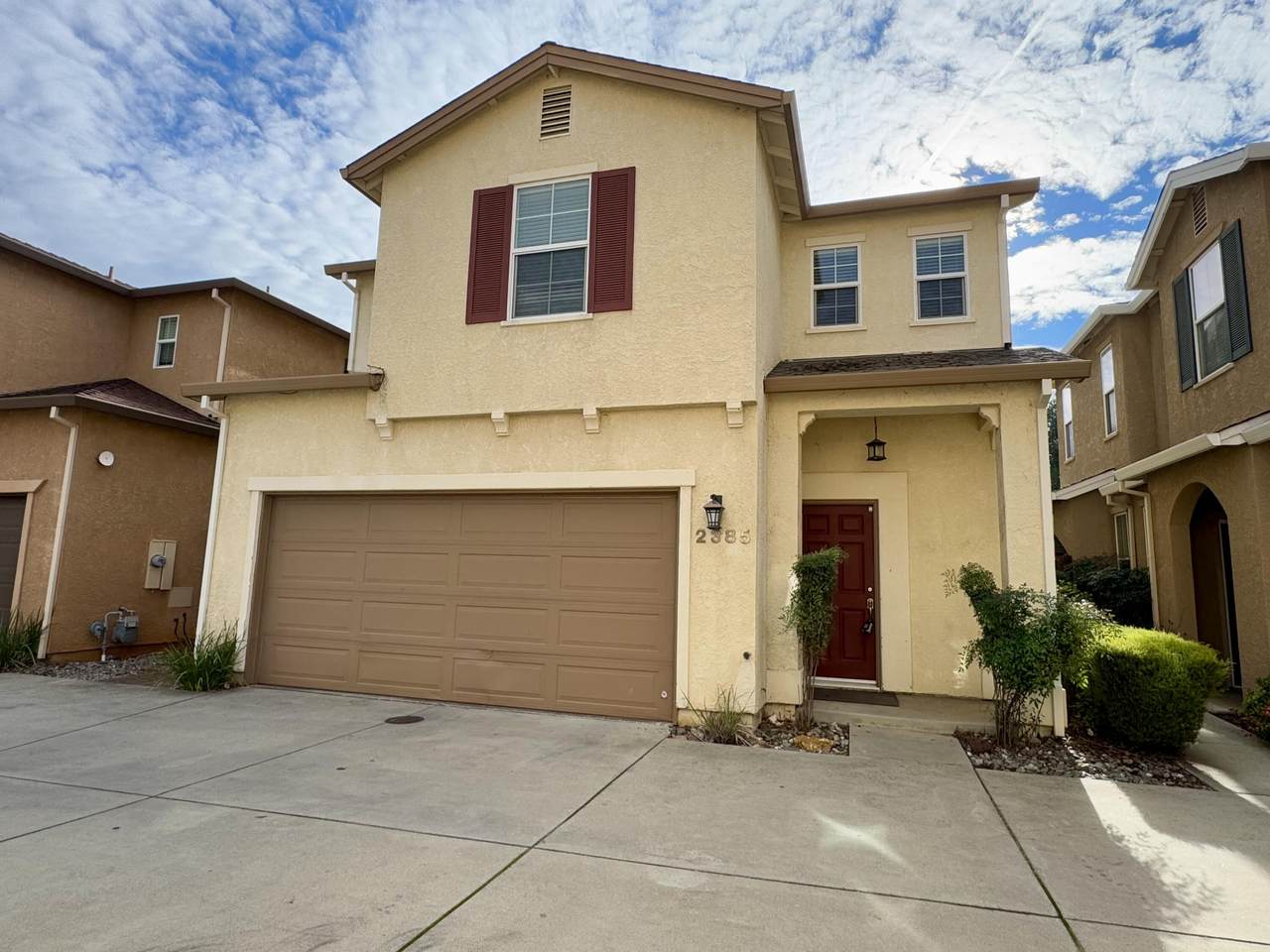 2385 Shining Star Way - Photo 1