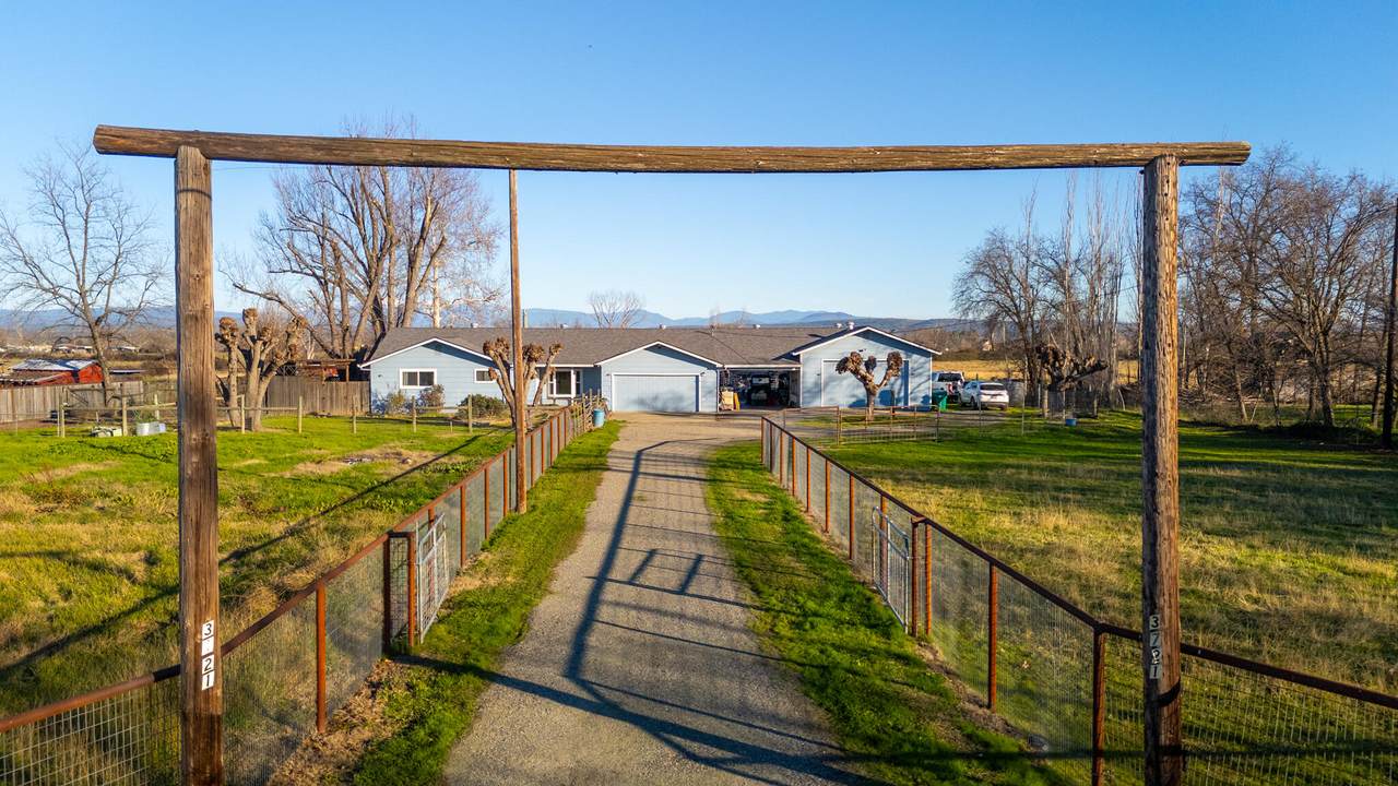 3721 Drybread Road - Photo 1