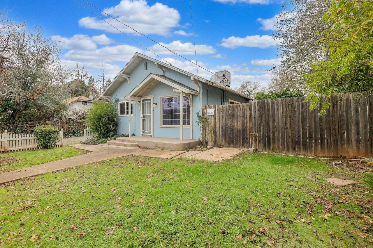 2322 Waldon Street - Photo 1