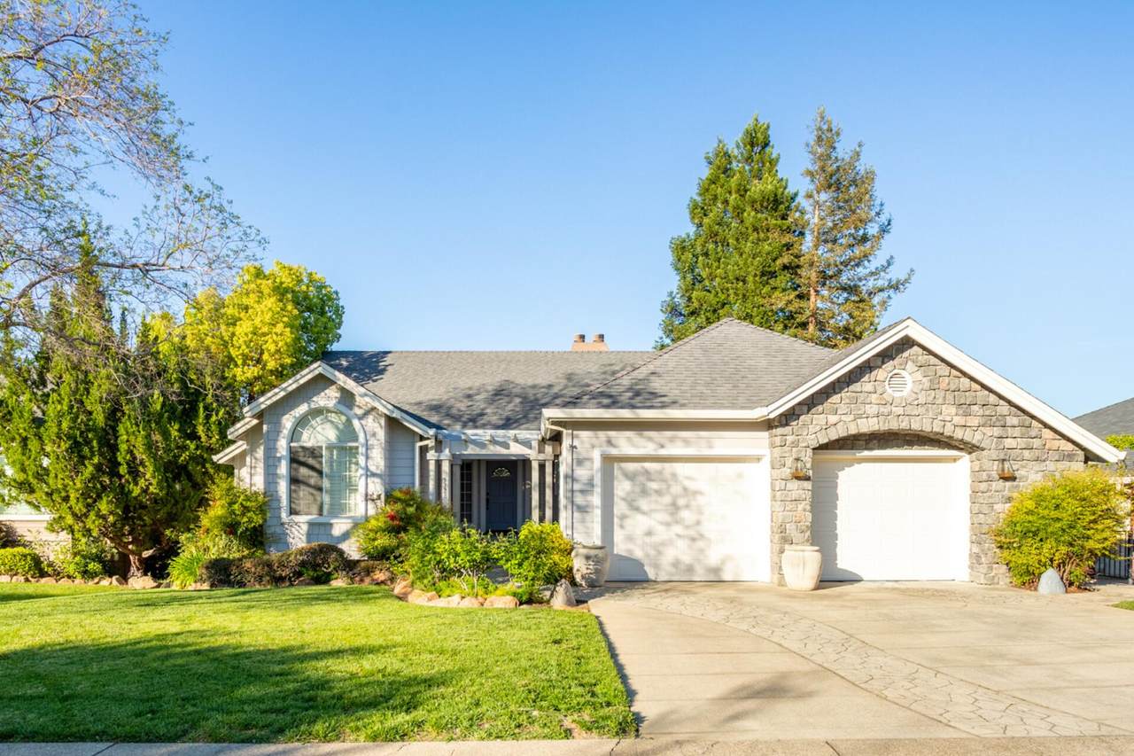 3126 Riesling Path - Photo 1
