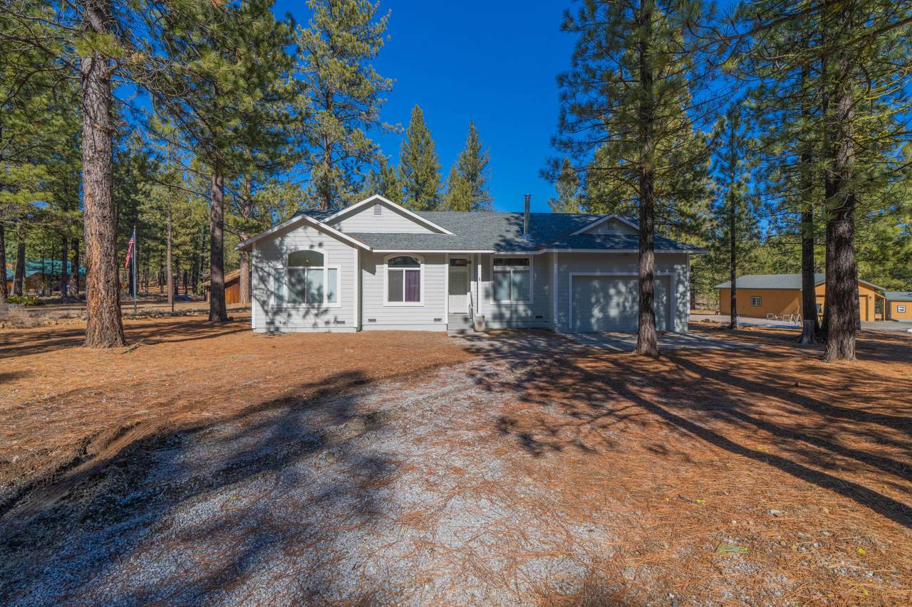 42324 Blue Heron Circle - Photo 1