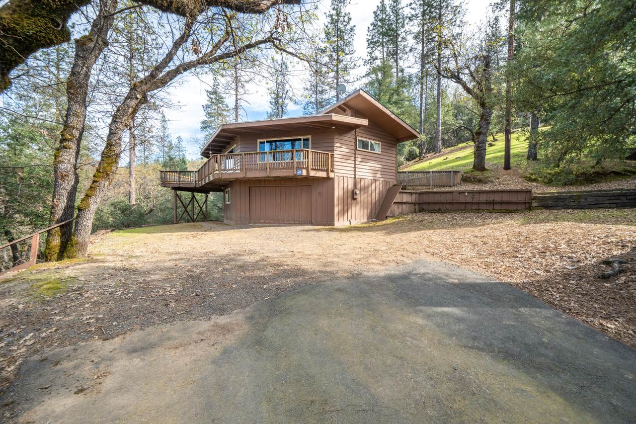 18705 Lower Salt Creek Road - Photo 1