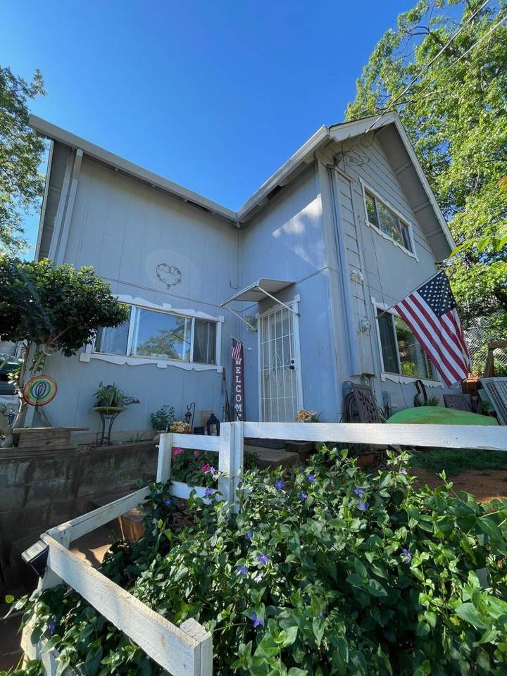 3812 Pancake Hill Drive - Photo 1