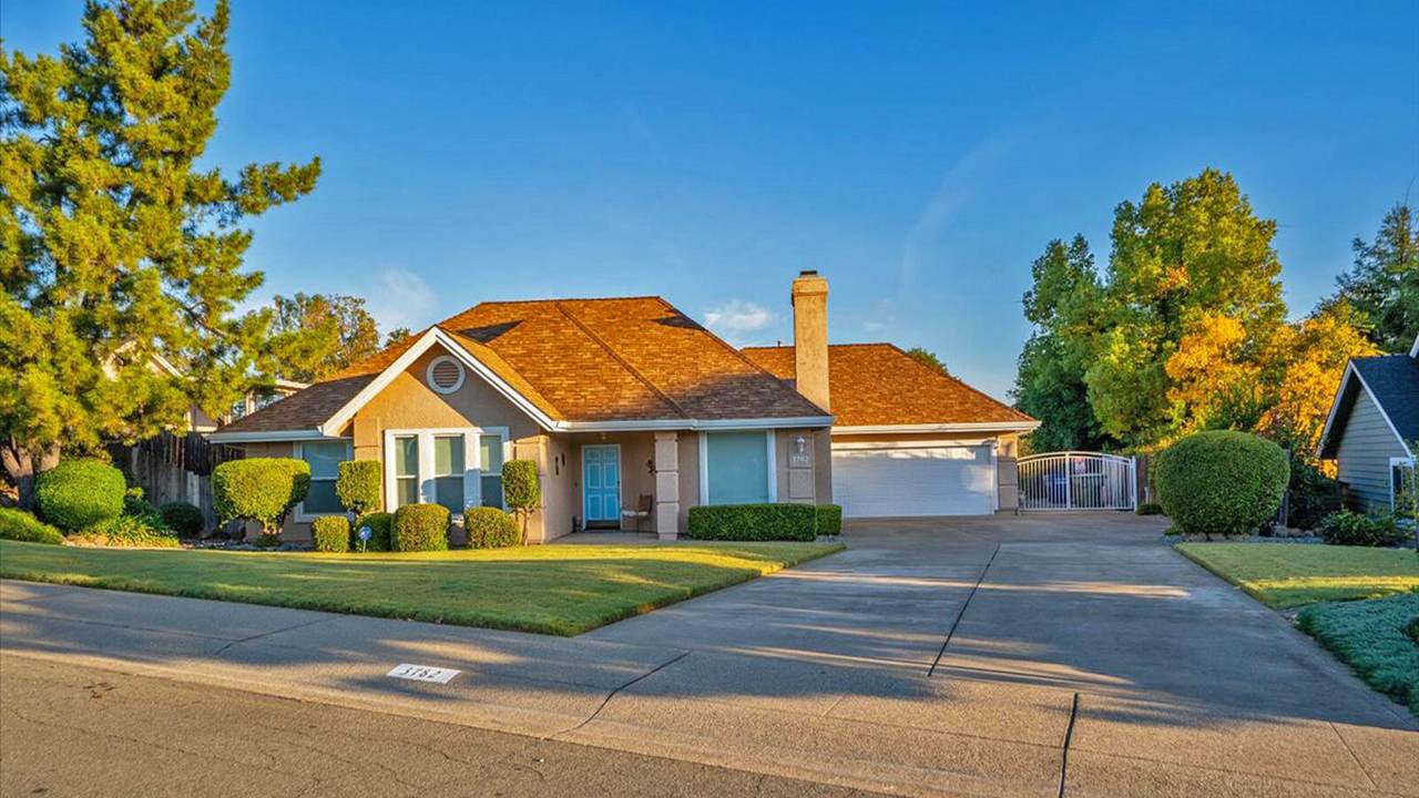 3782 Siskiyou Street - Photo 1