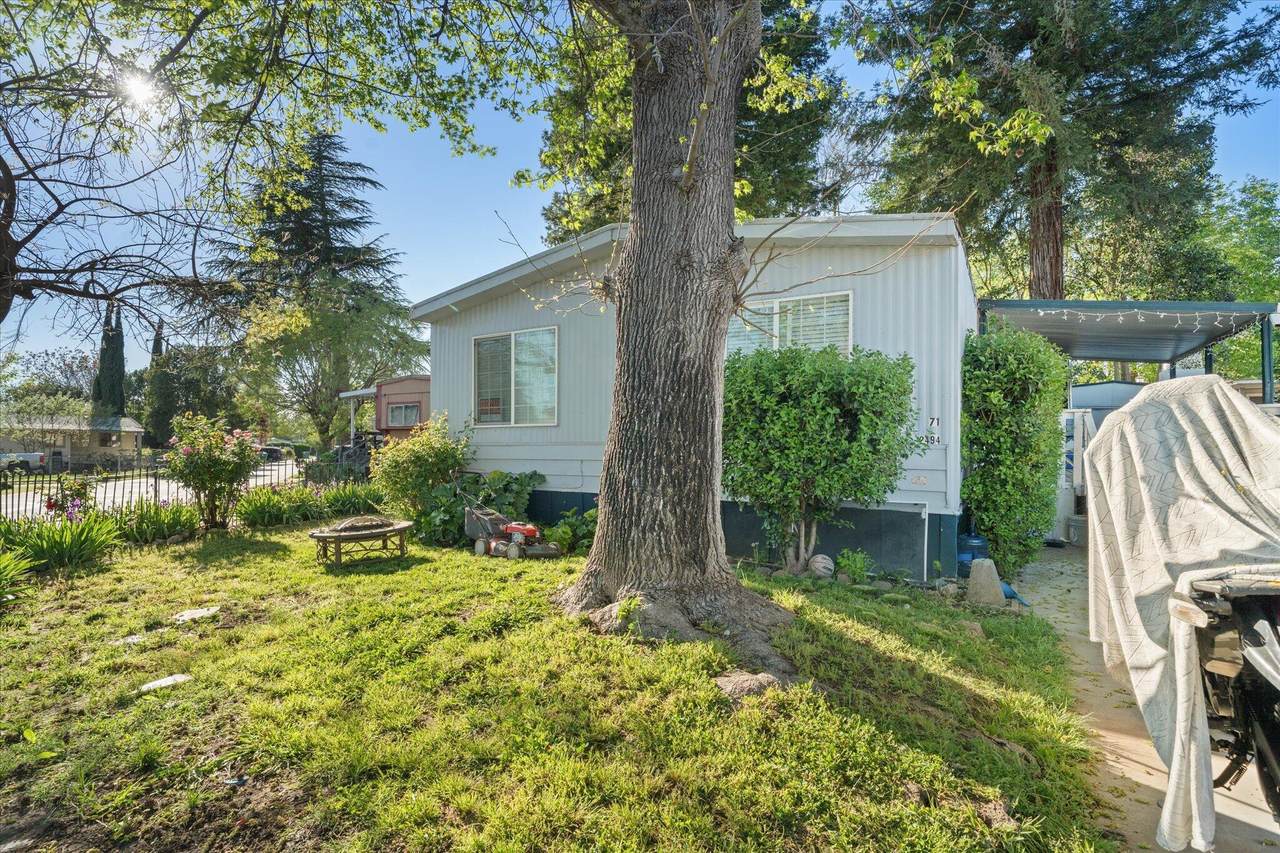 2494 Delta Place - Photo 1