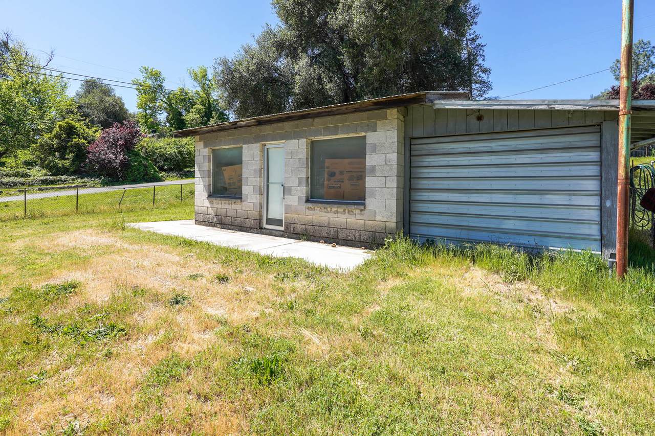 15194 Wonderland Boulevard - Photo 1