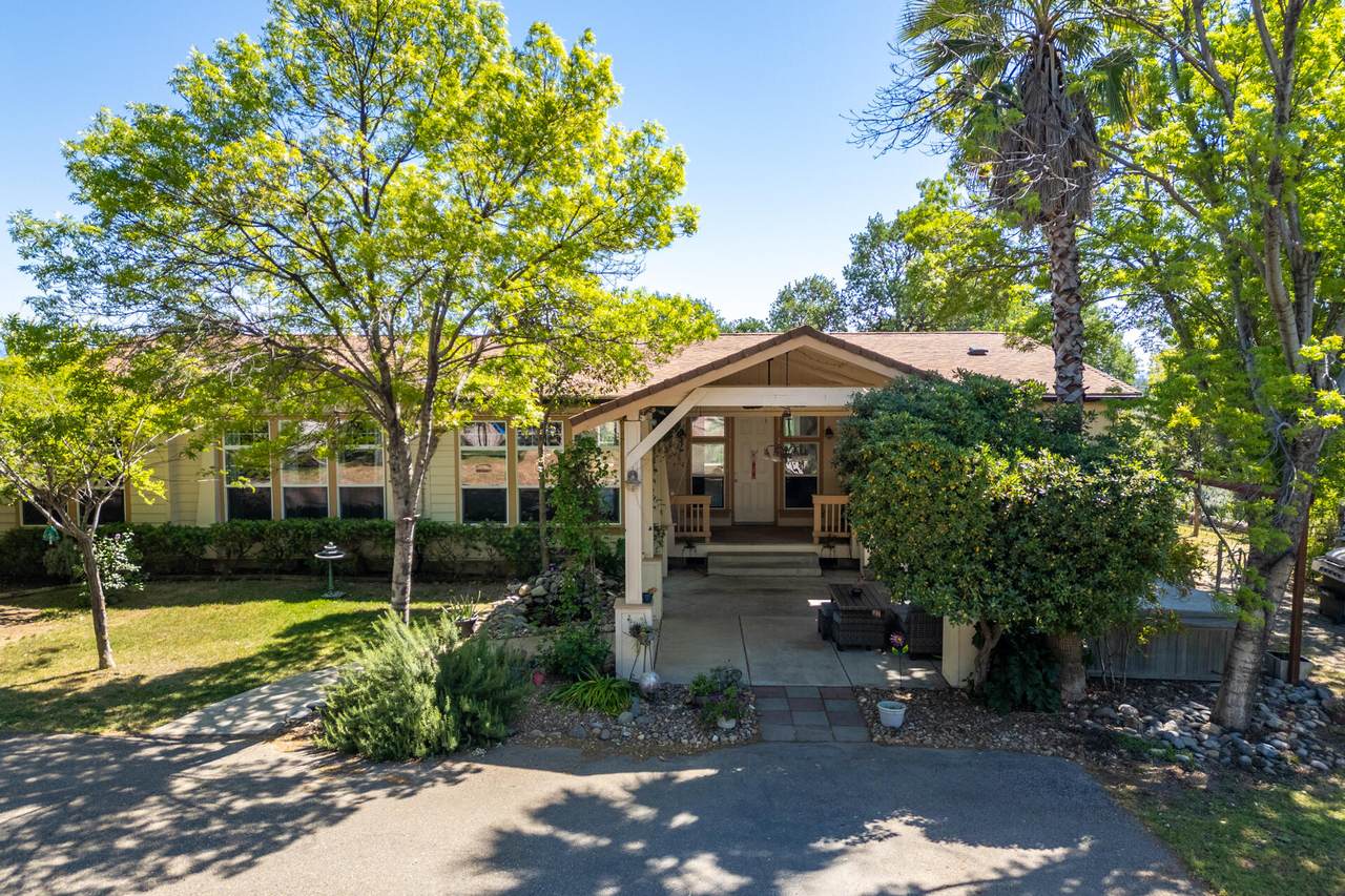 21100 Doe Run Way - Photo 1