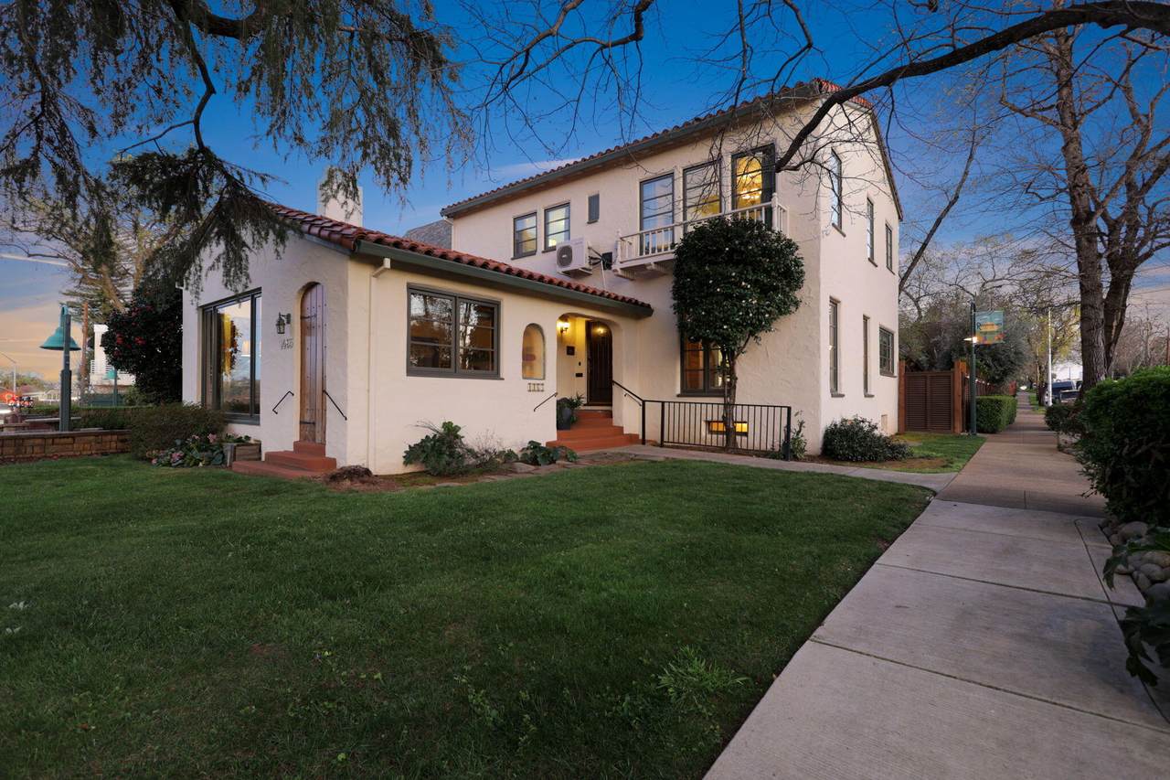 1465 Riverside Drive - Photo 1