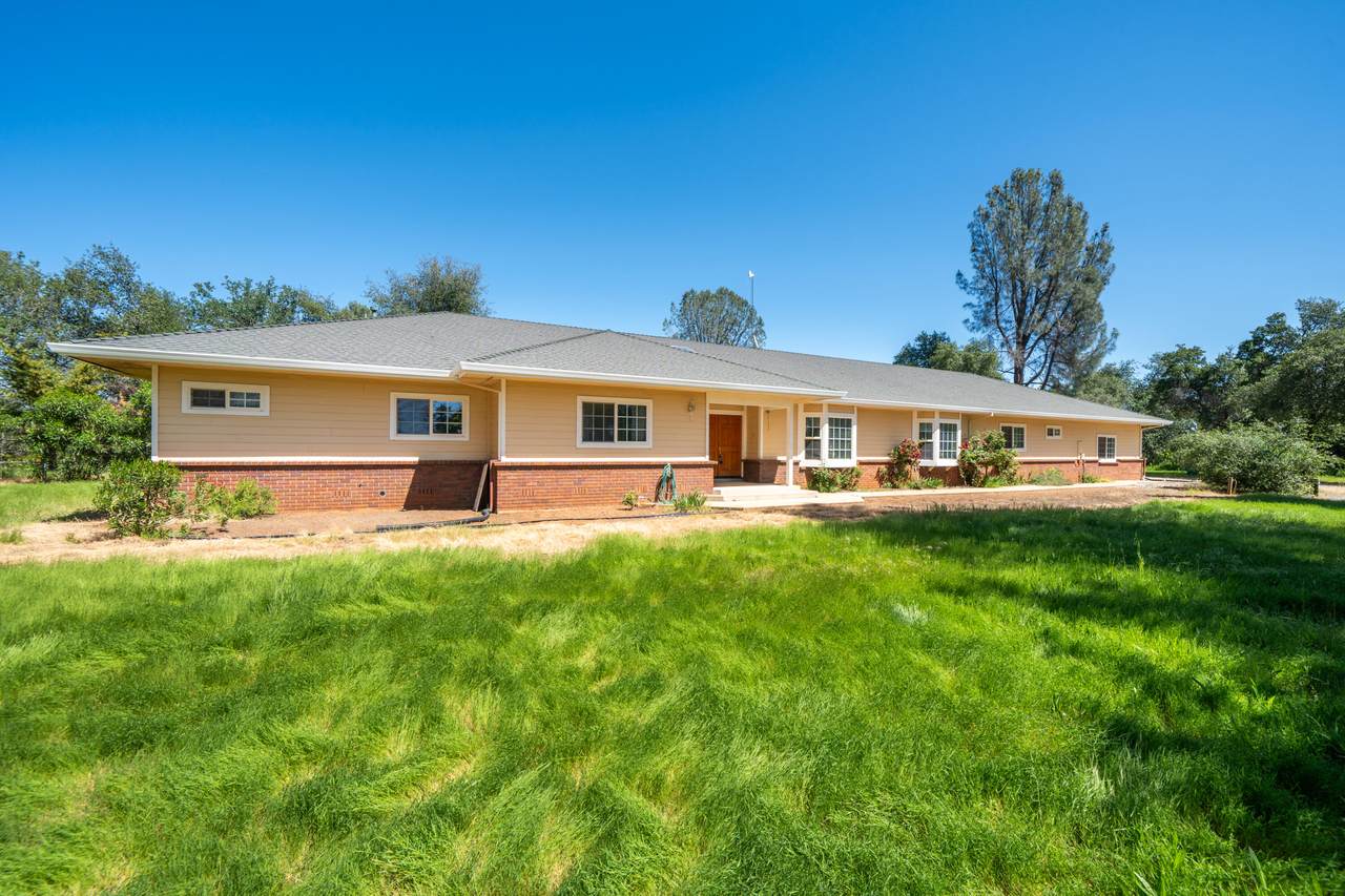 16922 China Gulch Drive - Photo 1