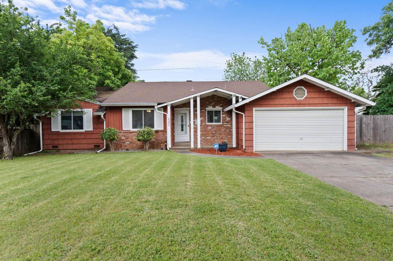 2202 Canal Drive - Photo 1
