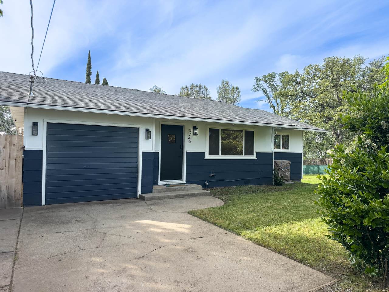 3746 Yuletide Avenue - Photo 1