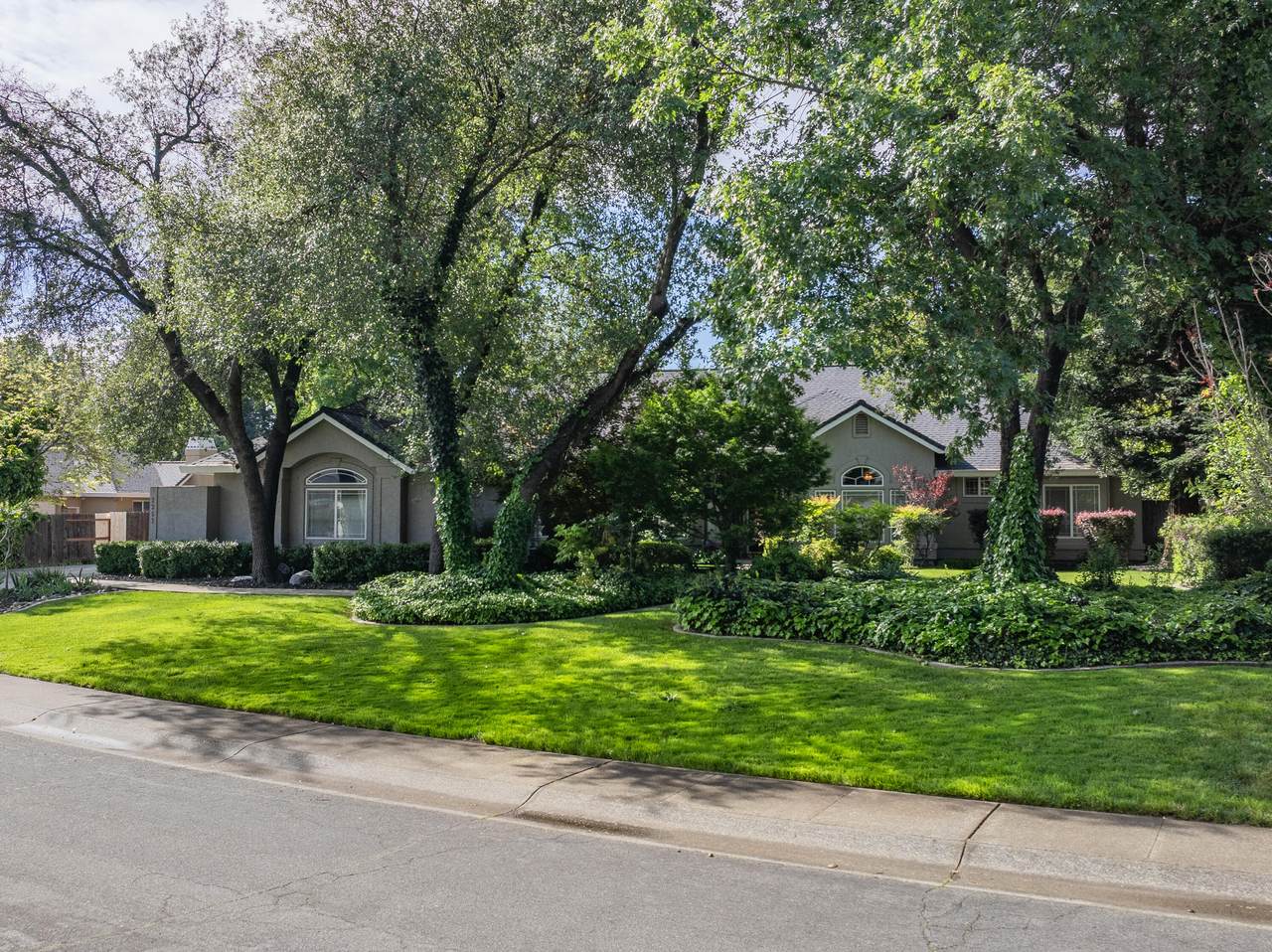 2357 Templeton Drive - Photo 1