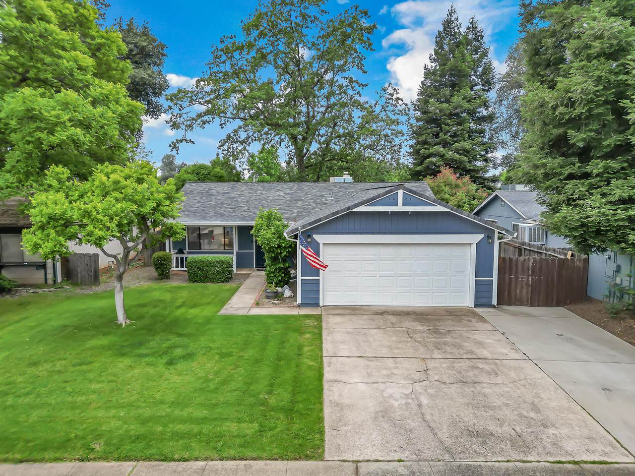 3930 Sunwood Drive - Photo 1
