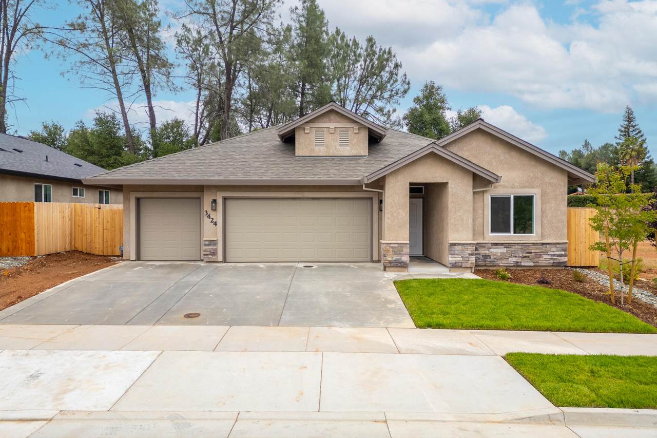 3424 Lowland Avenue - Photo 1