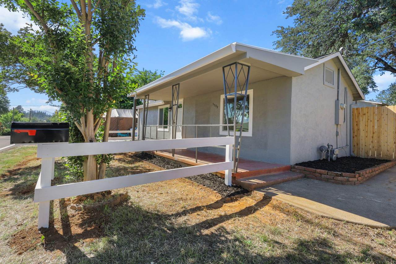 5309 Akrich Street - Photo 1