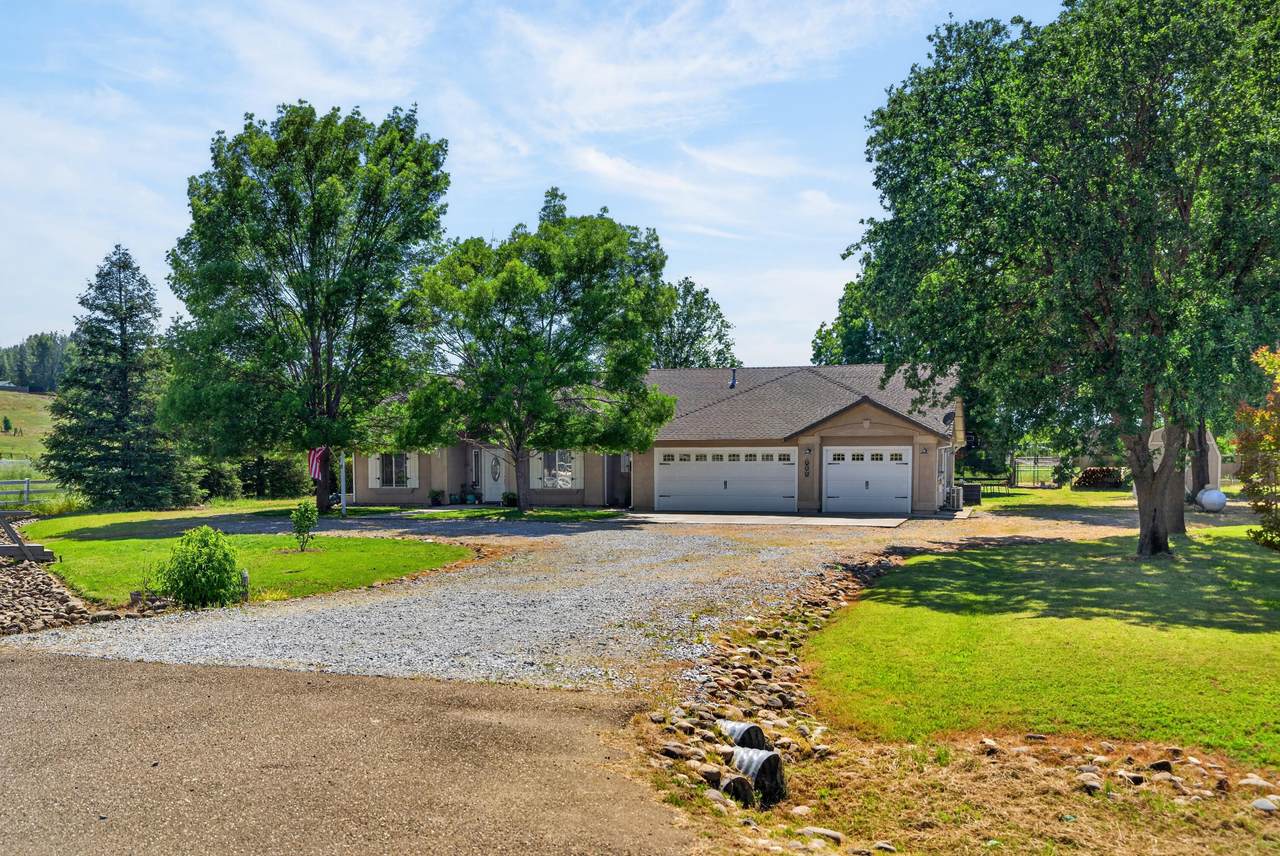 19395 Plateau Drive - Photo 1